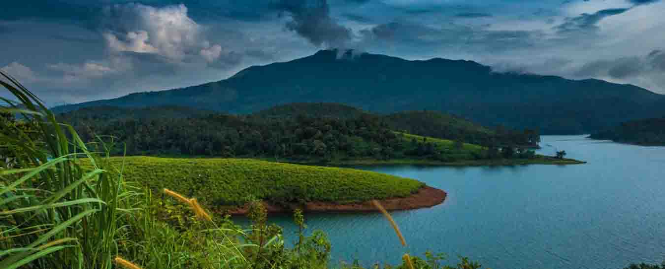 Kerala honeymoon packages from Solapur